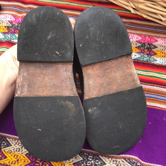 Mikoleon May Janes - Picture 2 of 9